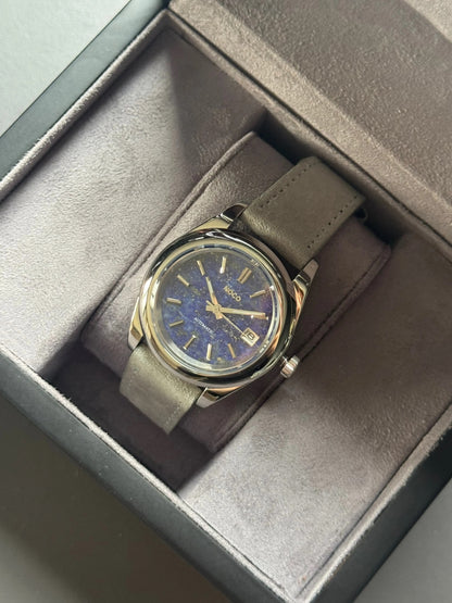 Montre belge Noco Watches cadran en véritable pierre de lapis lazuli